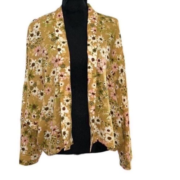 Sonoma Floral Print Open Front
Kimono(One Size) - Picture 4 of 7